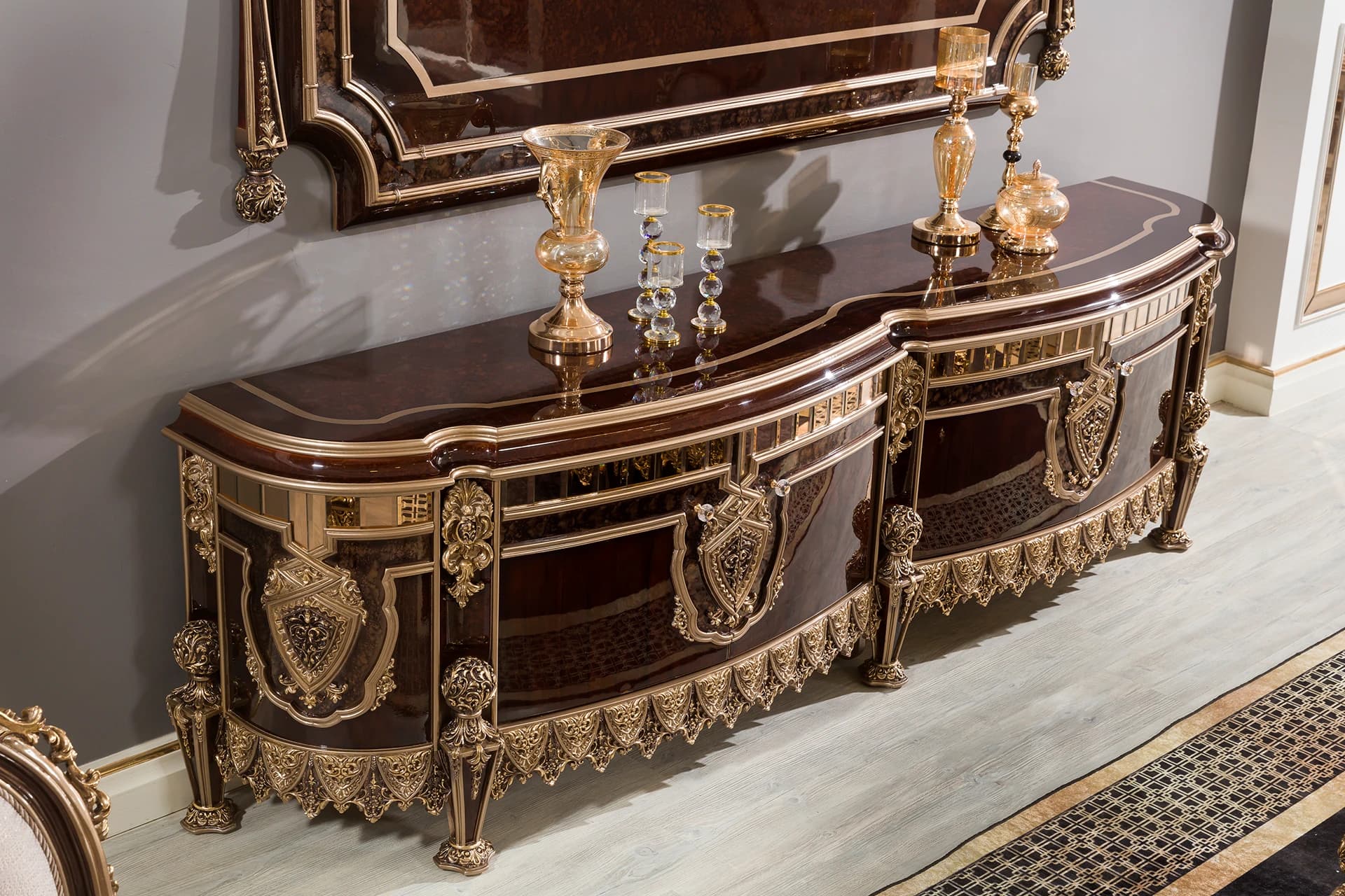 Hunkar Walnut Sofa Set 15