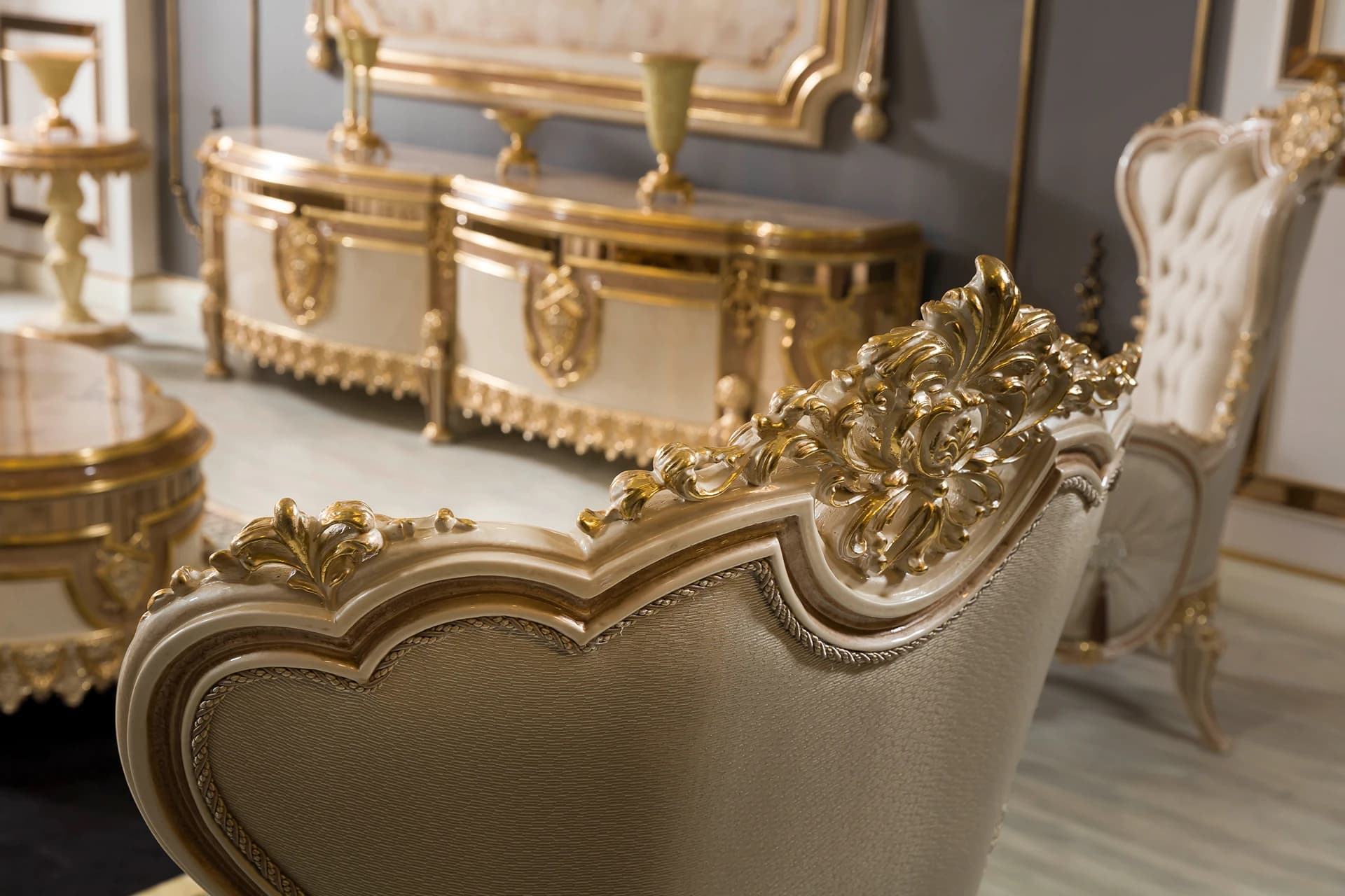 Hunkar Sofa Set 19