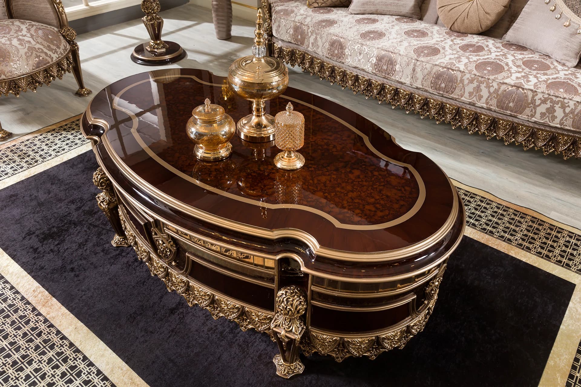 Hunkar Walnut Sofa Set 12