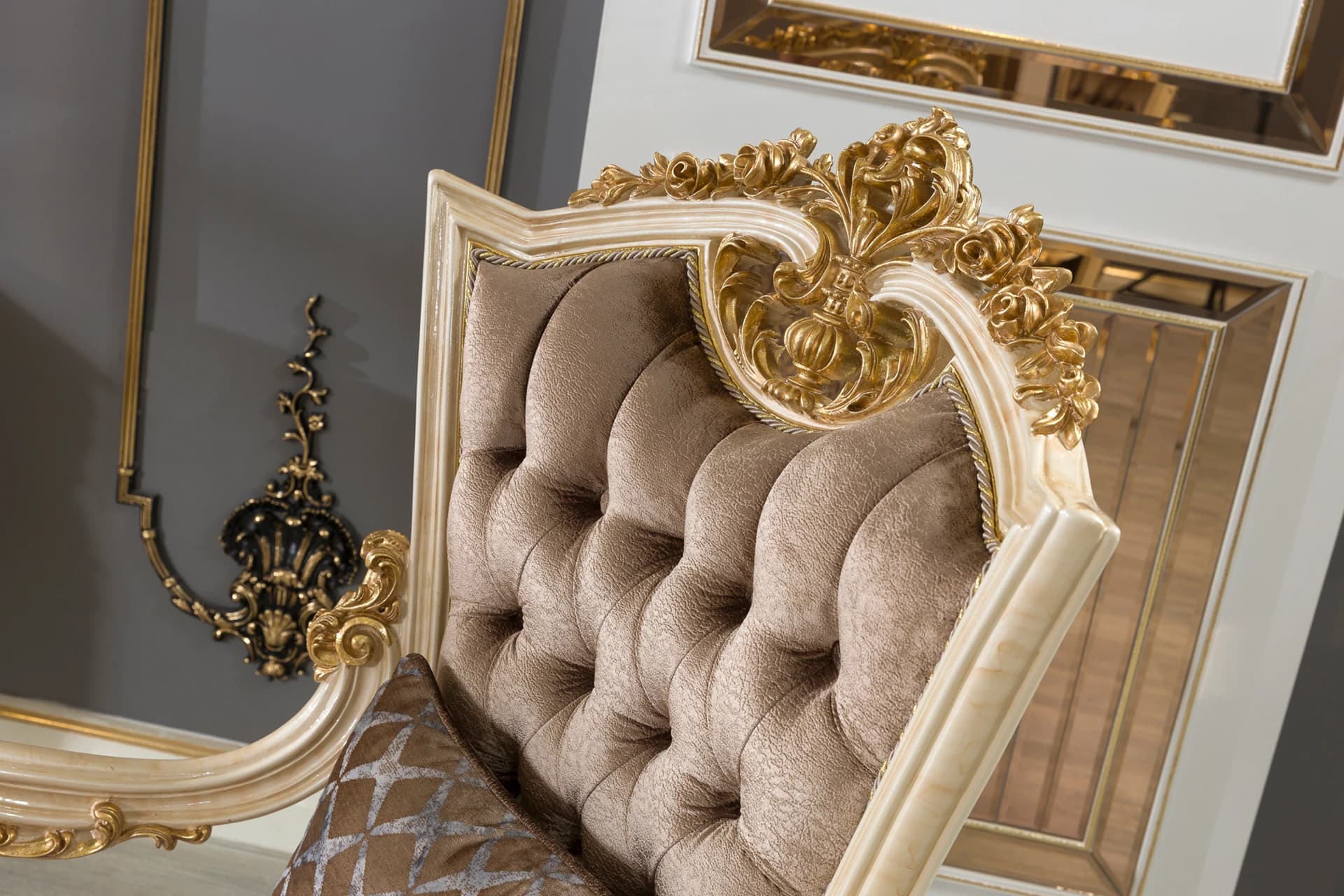Sultan Sofa Set 11